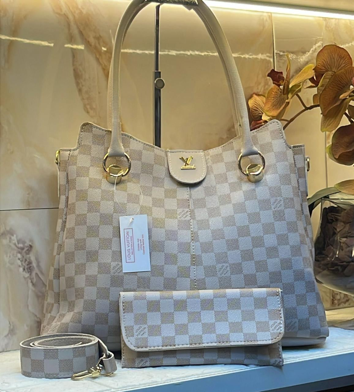 Kit 2 em 1 Madame Louis Vuitton Bolsa + Carteira