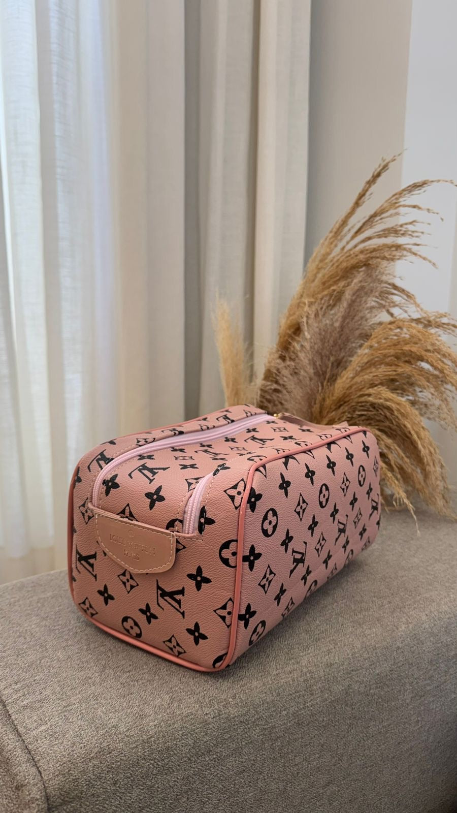 Necessaire Estojo Louis Vuitton