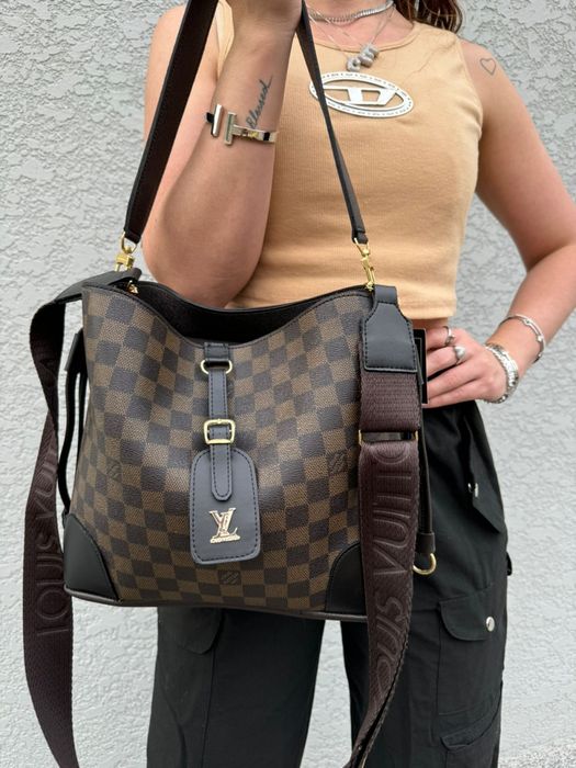 Bolsa Hobo Louis Vuitton