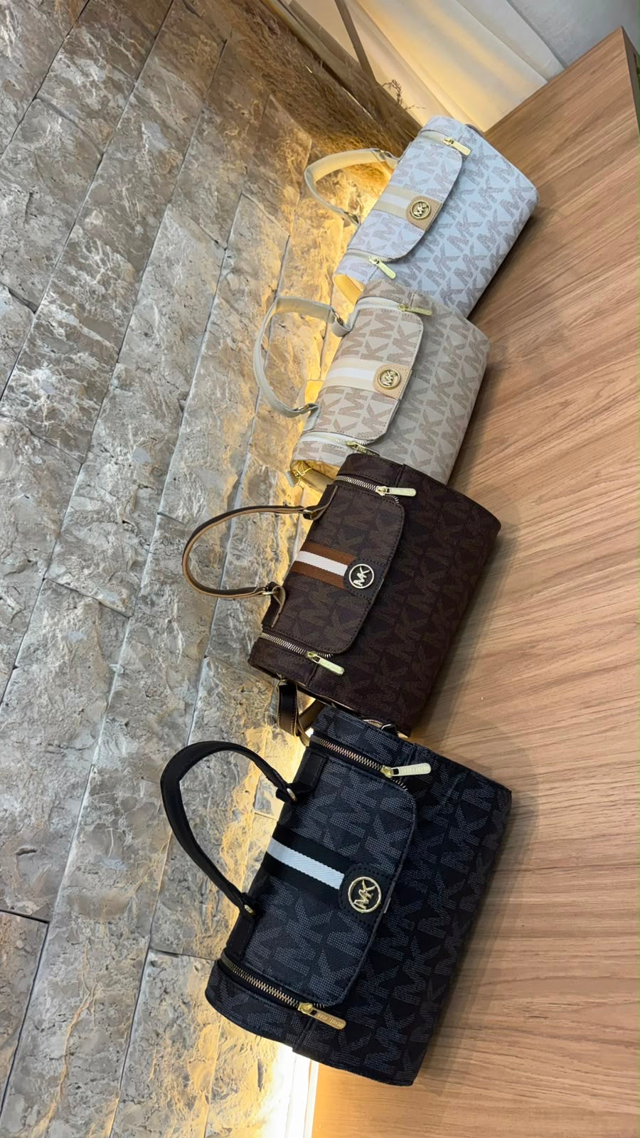 Bolsa Baú MK London