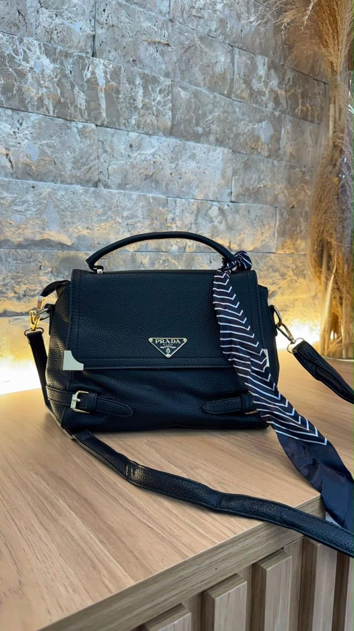 Bolsa Prada Milano com Lenço
