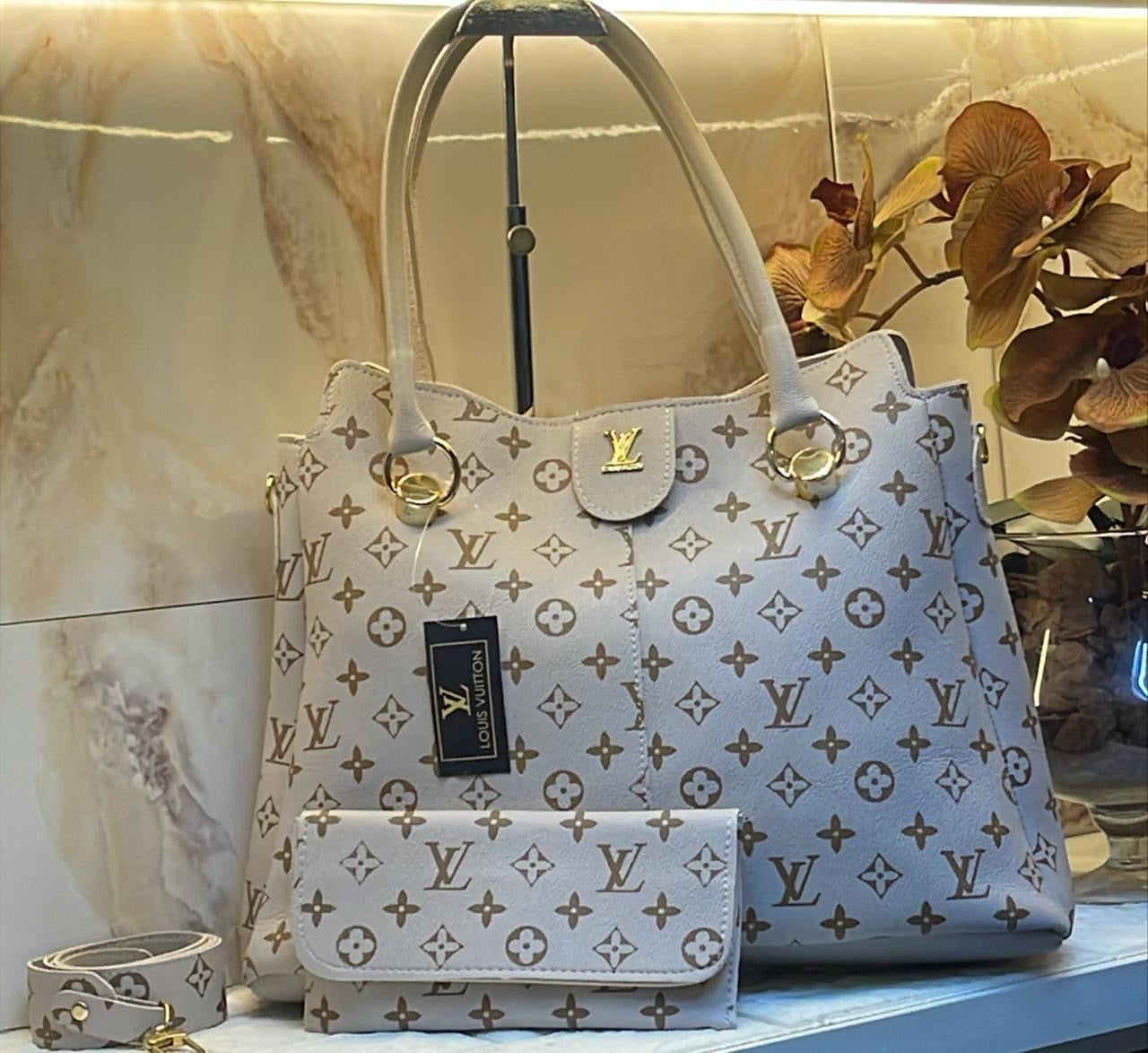 Kit 2 em 1 Madame Louis Vuitton Bolsa + Carteira