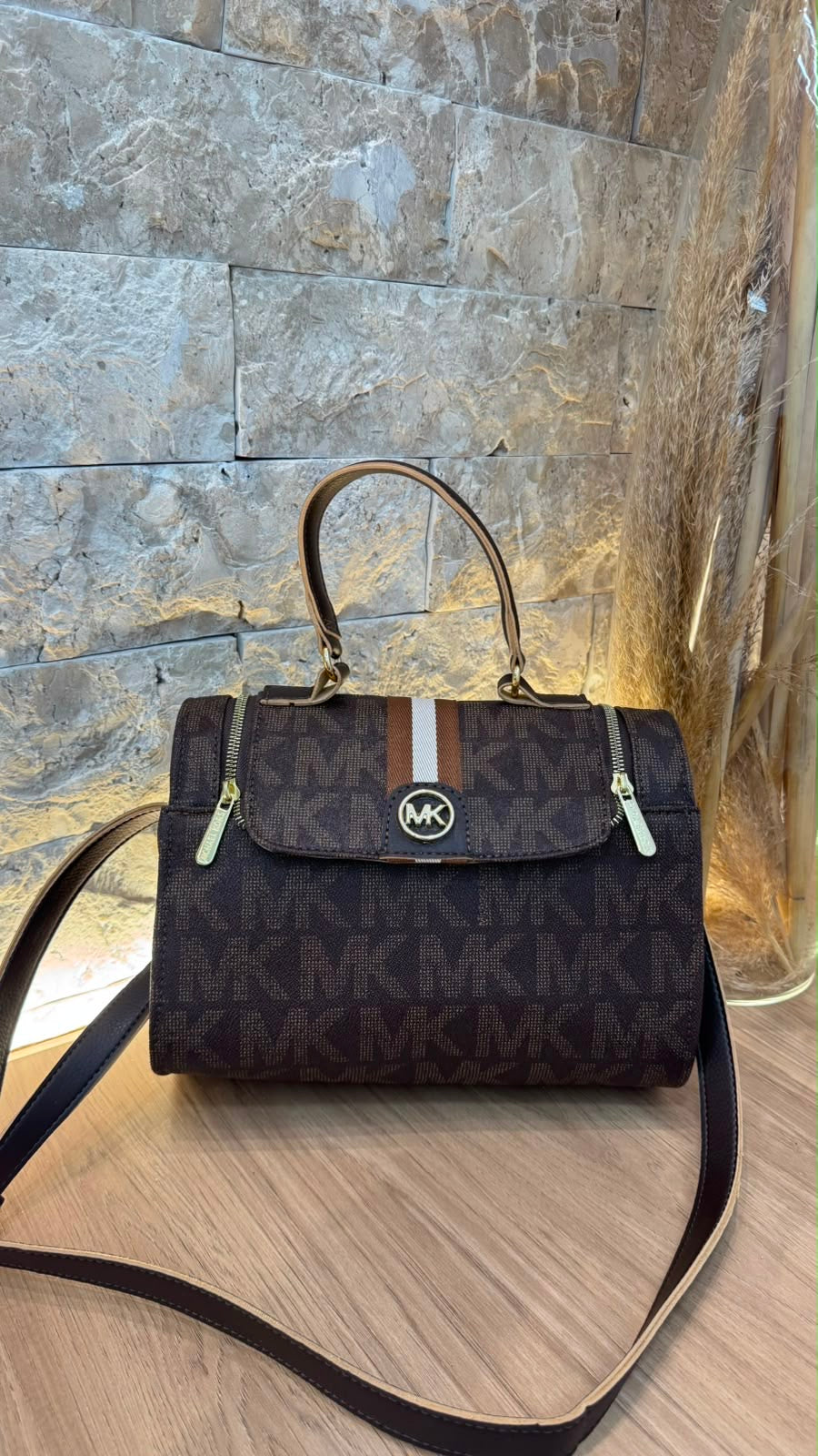 Bolsa Baú MK London