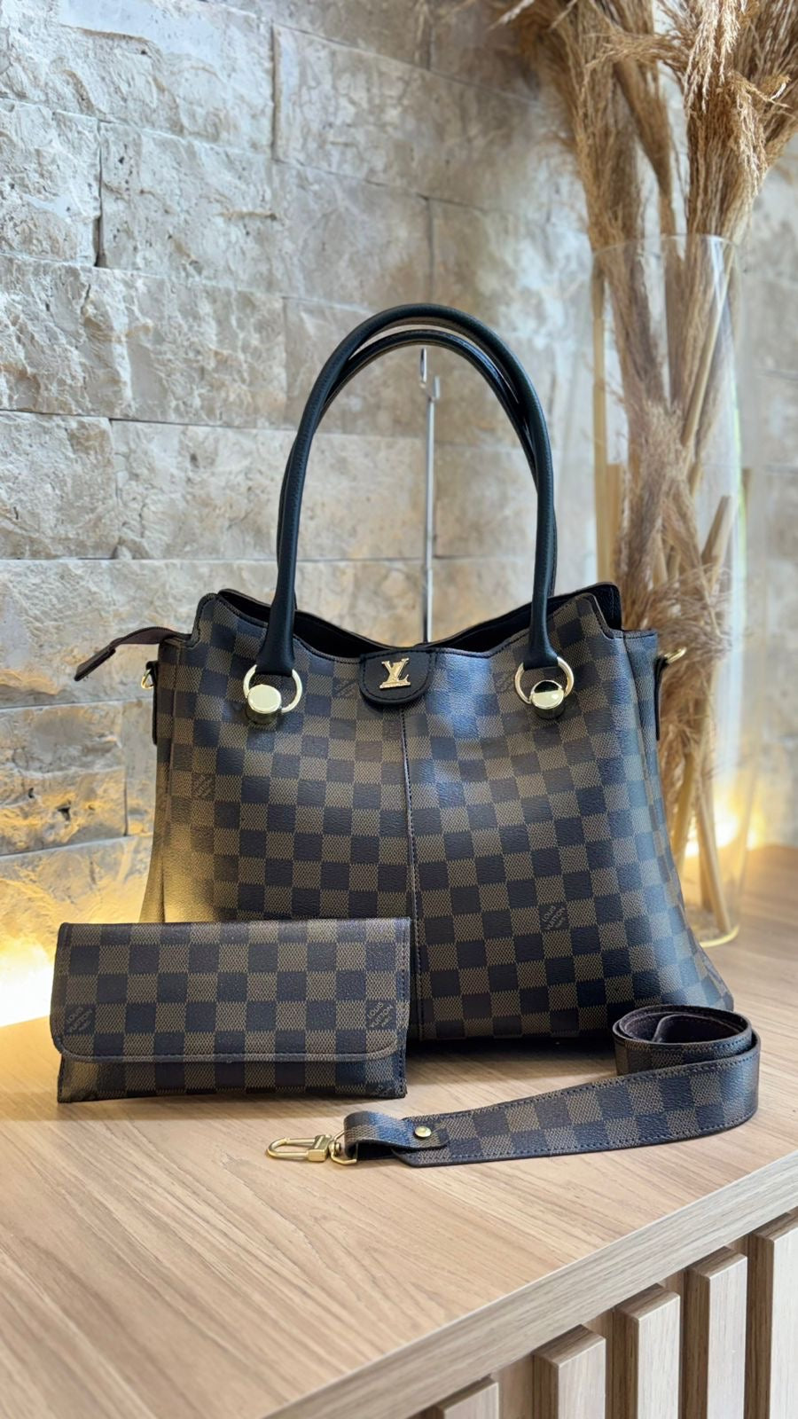 Kit 2 em 1 Madame Louis Vuitton Bolsa + Carteira
