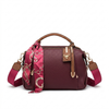 Bolsa Prada Firenze com Lenço