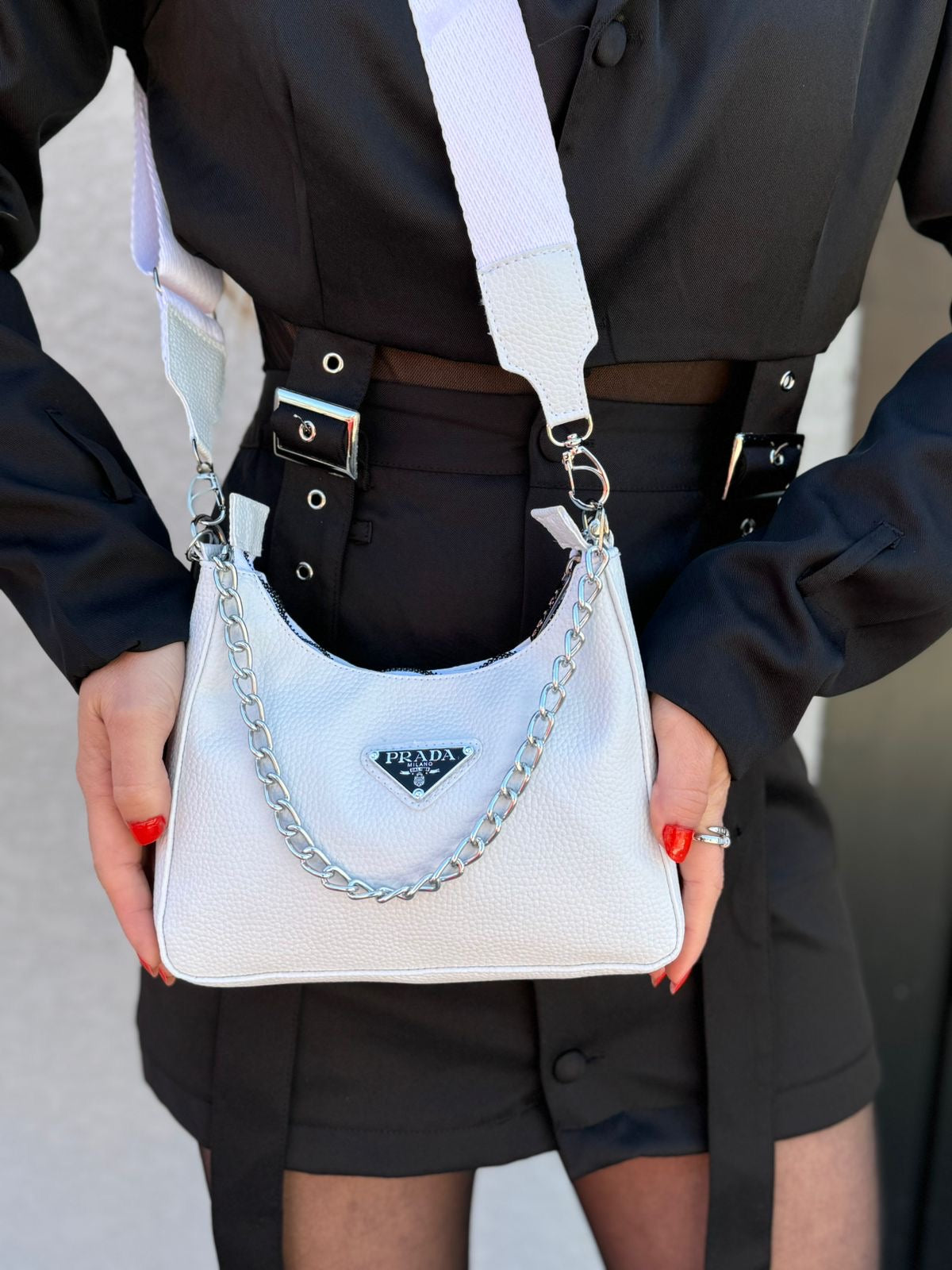 Bolsa Prada Shoulder Bag em Couro