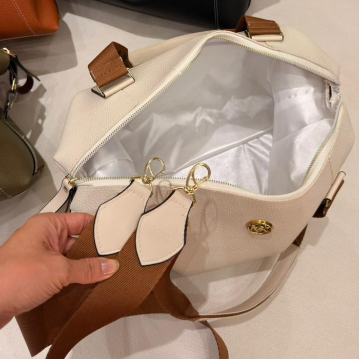 Bolsa Baú Grande Michael Kors Alça Logomania